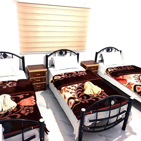 Majido Hotel Wadi Musa Luaran gambar
