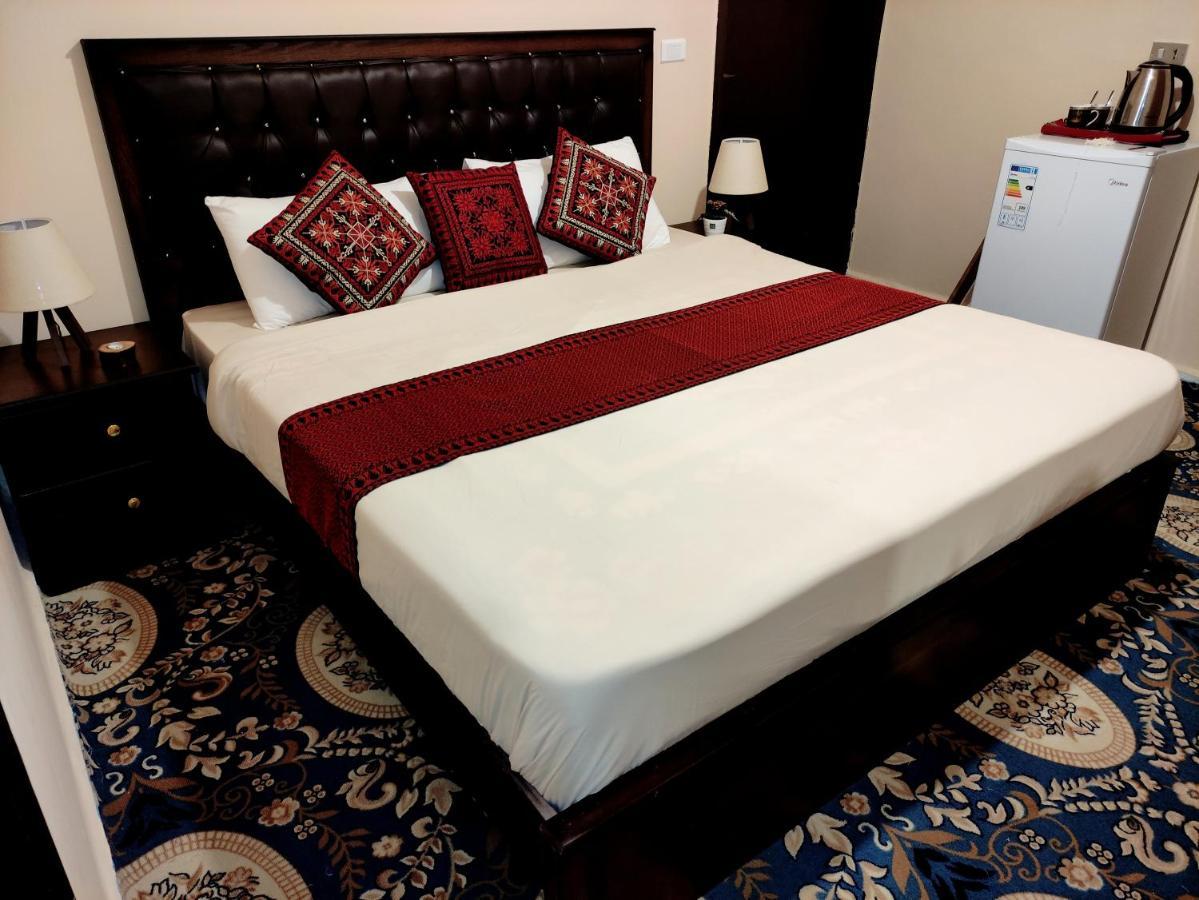 Majido Hotel Wadi Musa Luaran gambar