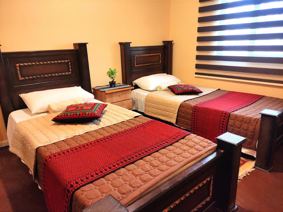 Majido Hotel Wadi Musa Luaran gambar