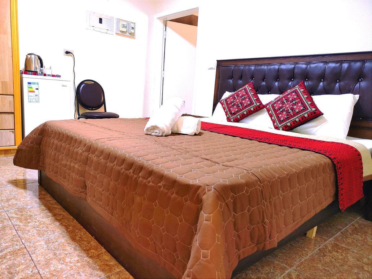 Majido Hotel Wadi Musa Luaran gambar